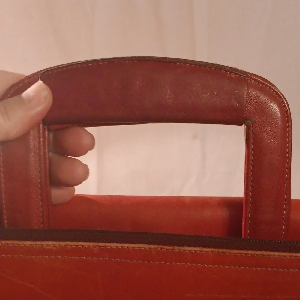 Hartman By Sharif Vintage Elegant Red Leather Briefcase